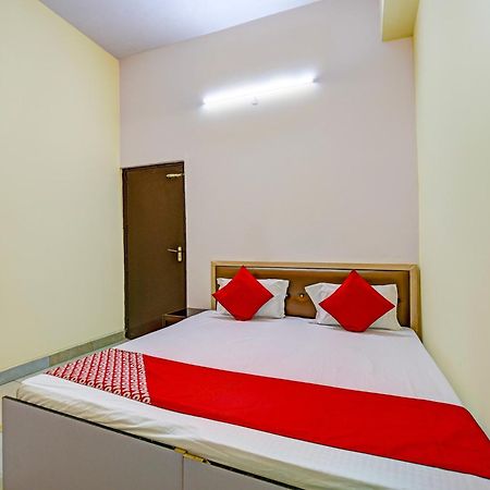 Hotel O Aj Star Hotel Faridabad Eksteriør billede
