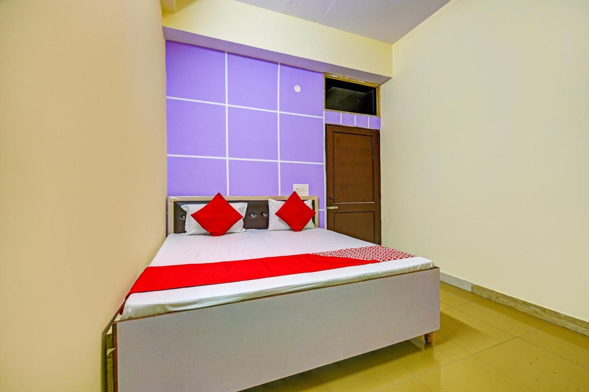 Hotel O Aj Star Hotel Faridabad Eksteriør billede