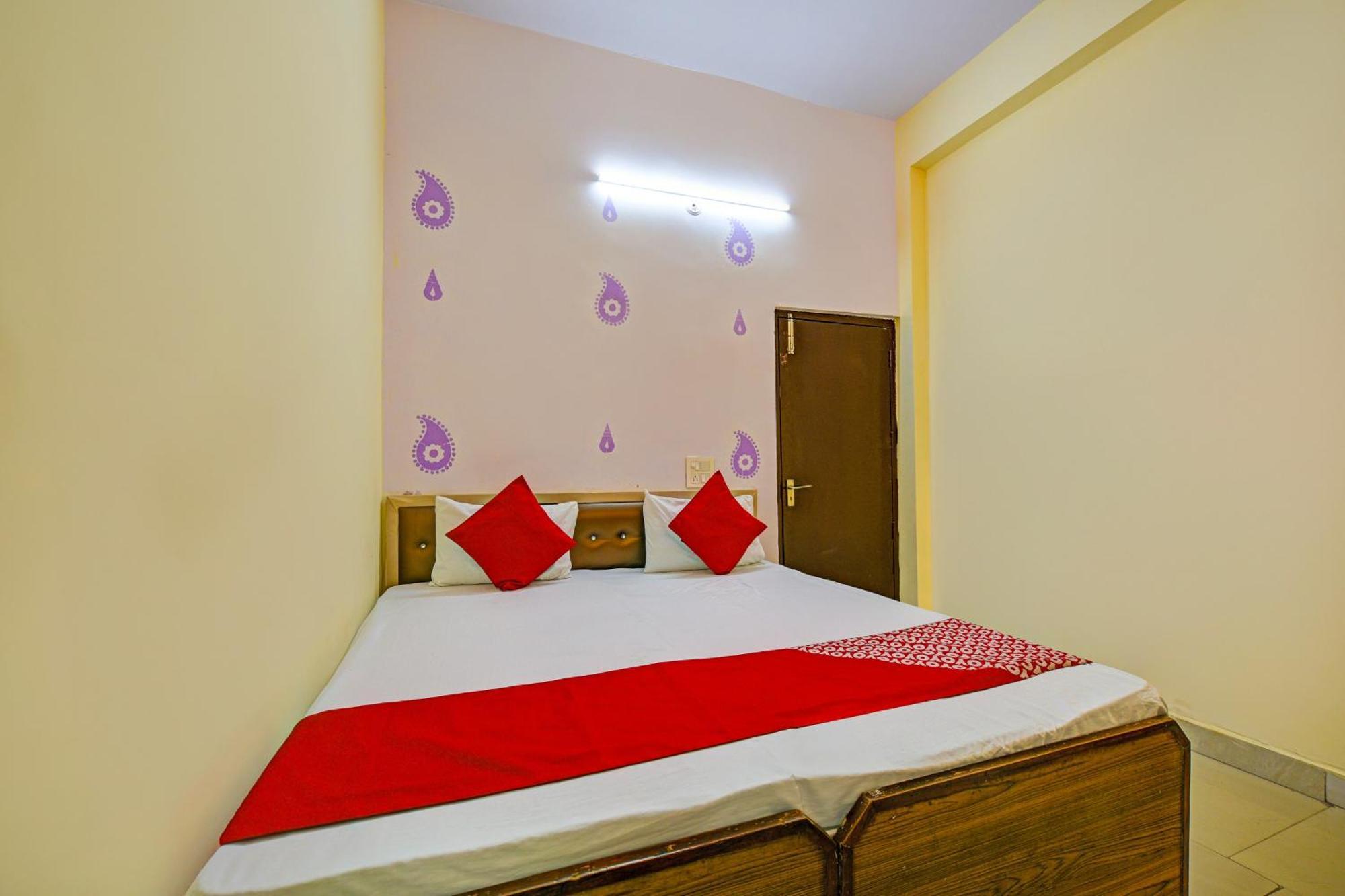 Hotel O Aj Star Hotel Faridabad Eksteriør billede