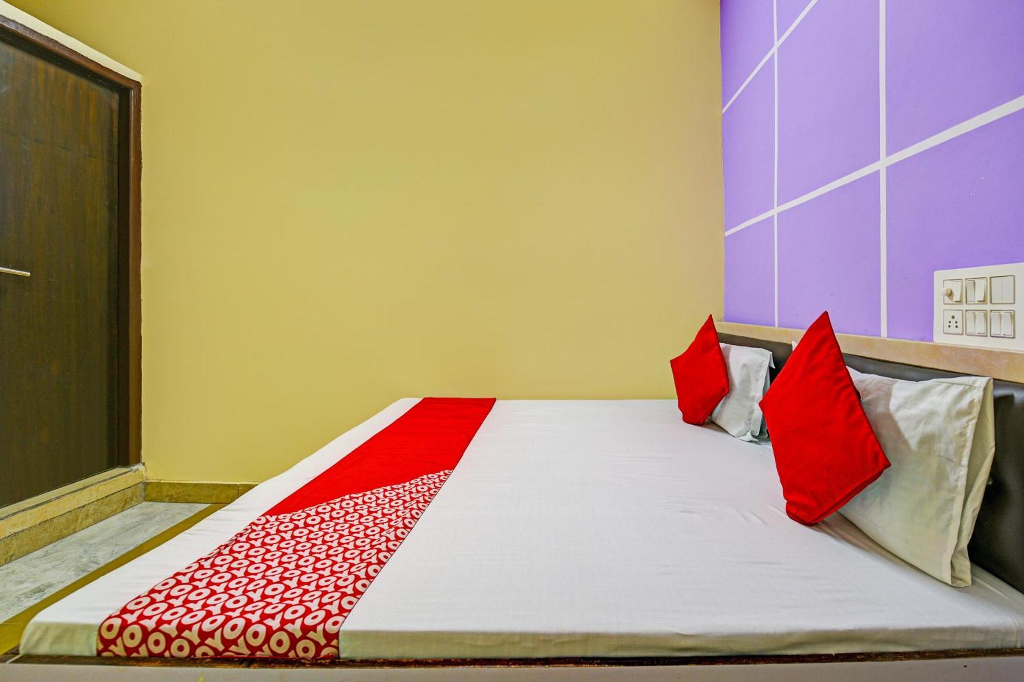 Hotel O Aj Star Hotel Faridabad Eksteriør billede
