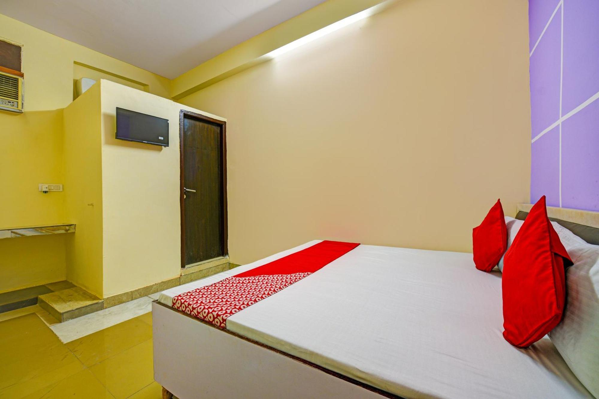 Hotel O Aj Star Hotel Faridabad Eksteriør billede